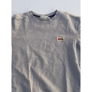 Fjallraven Sweater Mens Medium Gray Sweatshirt Vardag Crew Neck Logo Outdoors